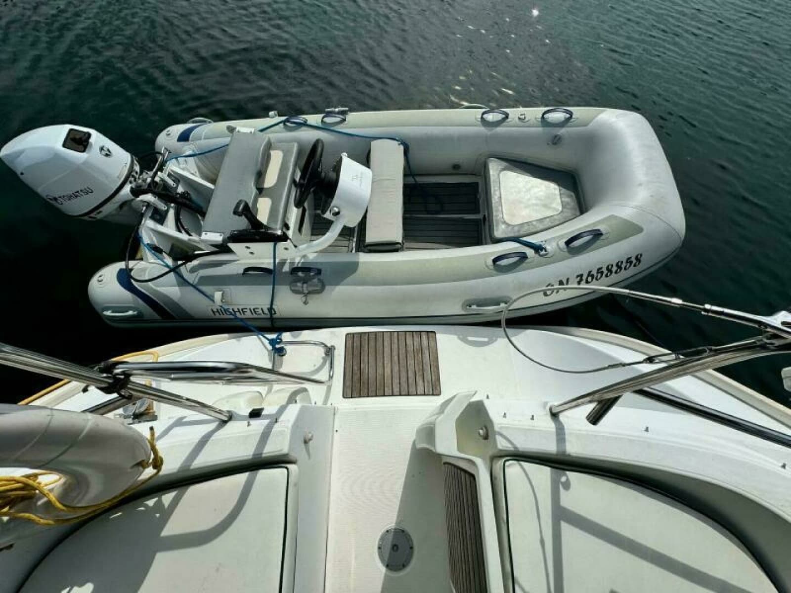 2004 Beneteau 323 - Photo 15