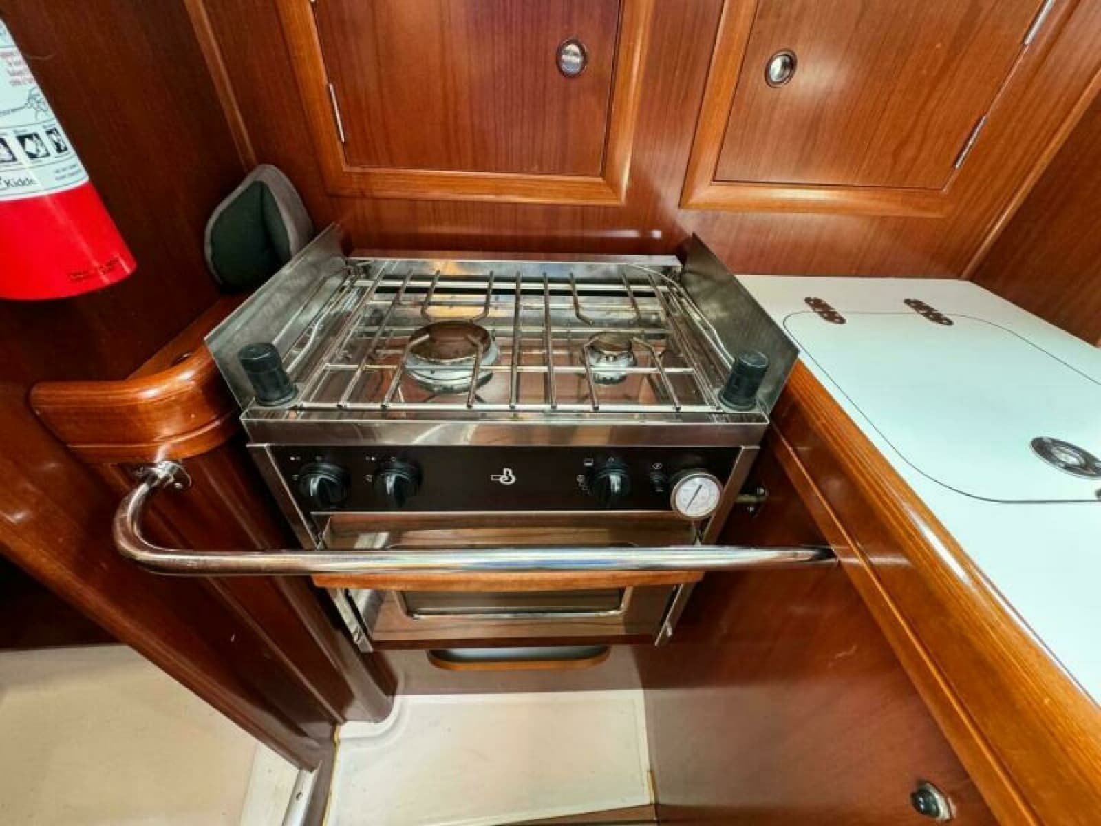 2004 Beneteau 323 - Photo 27