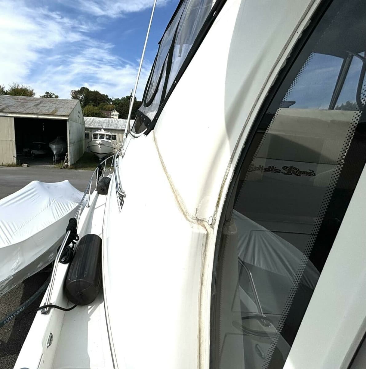 2003 Carver 396 Motor Yacht - Photo 9