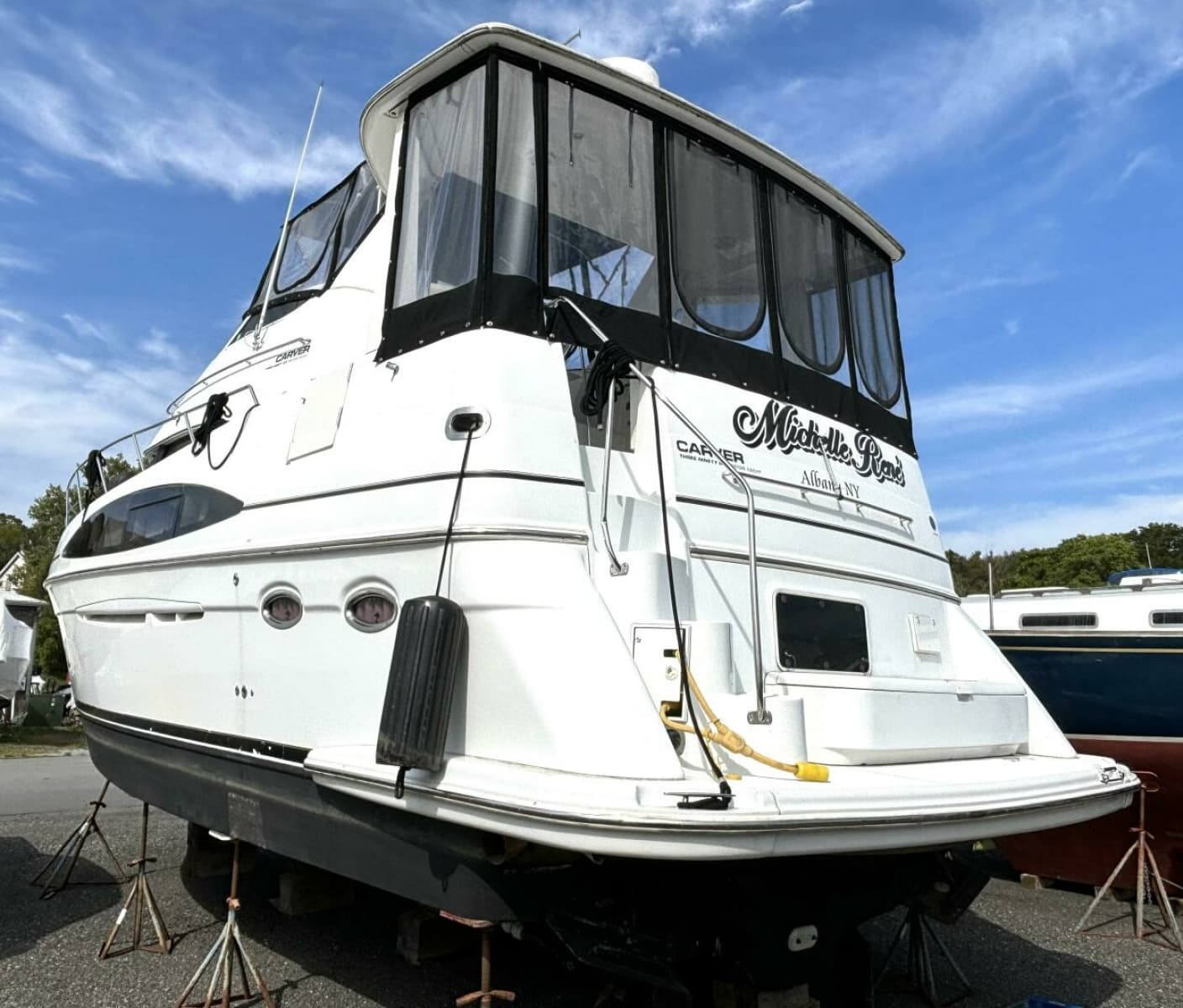 2003 Carver 396 Motor Yacht - Photo 5