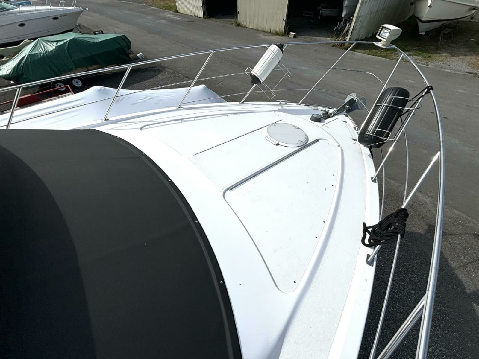 2003 Carver 396 Motor Yacht - Photo 14