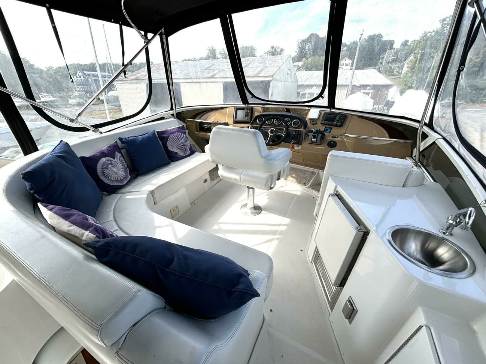 2003 Carver 396 Motor Yacht - Photo 20