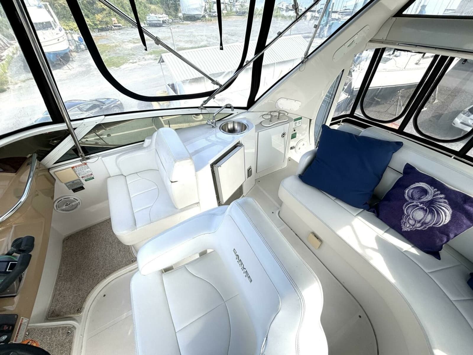 2003 Carver 396 Motor Yacht - Photo 22