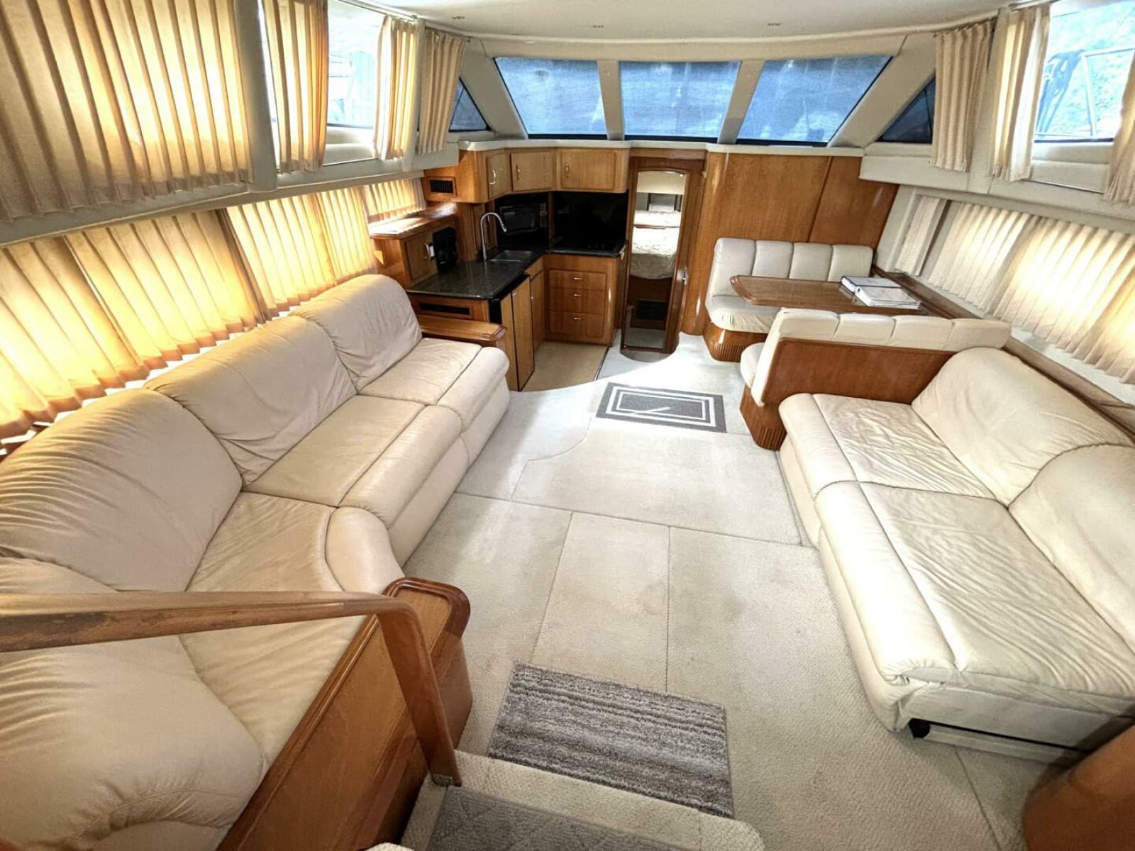 2003 Carver 396 Motor Yacht - Photo 29