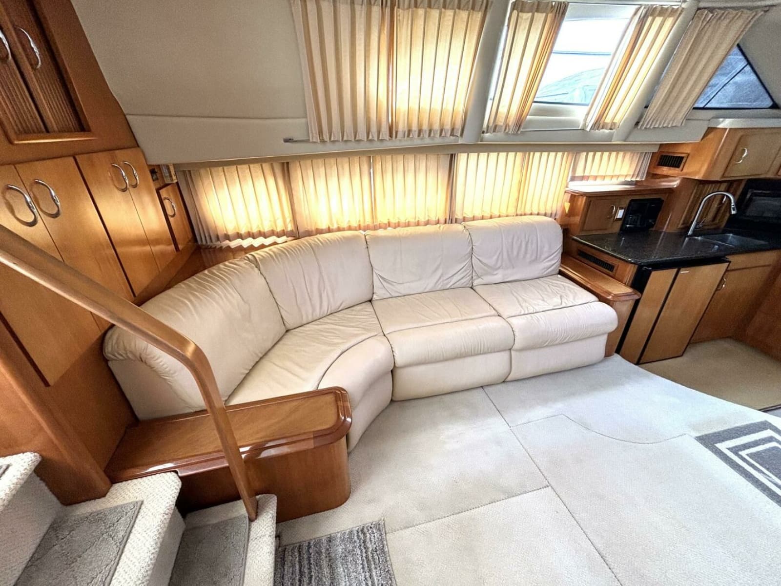 2003 Carver 396 Motor Yacht - Photo 30