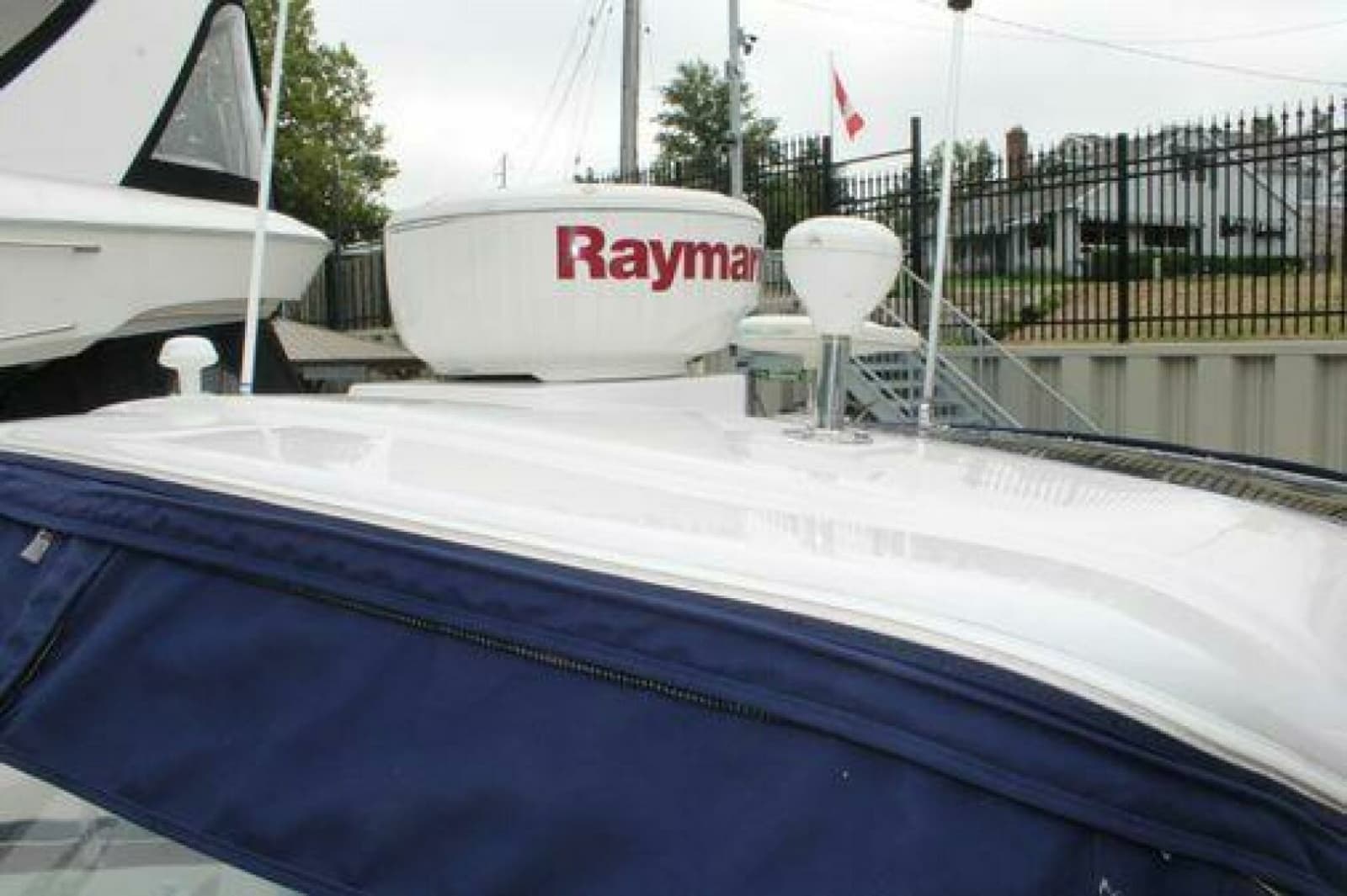 2011 Four Winns V335 - Photo 7