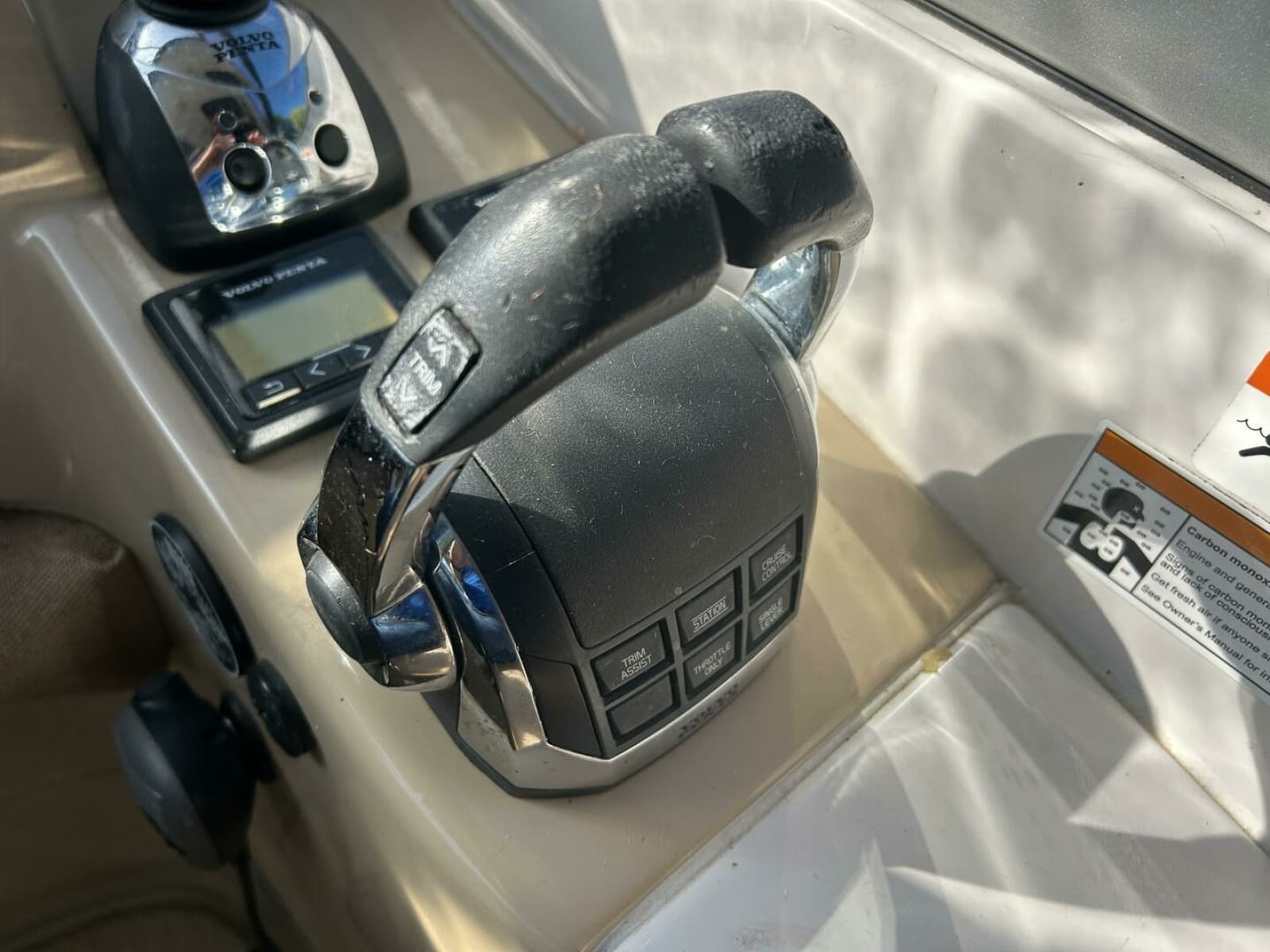 2011 Four Winns V335 - Photo 38