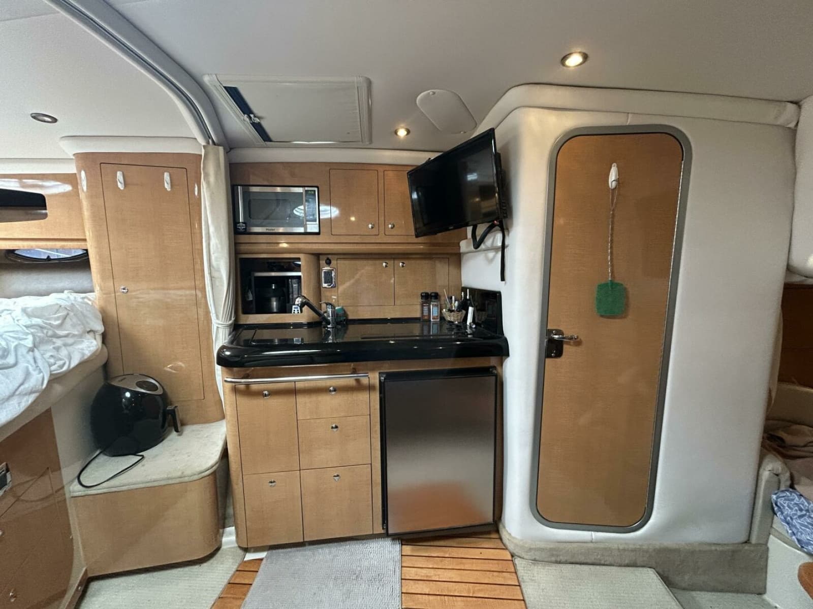 2011 Four Winns V335 - Photo 27