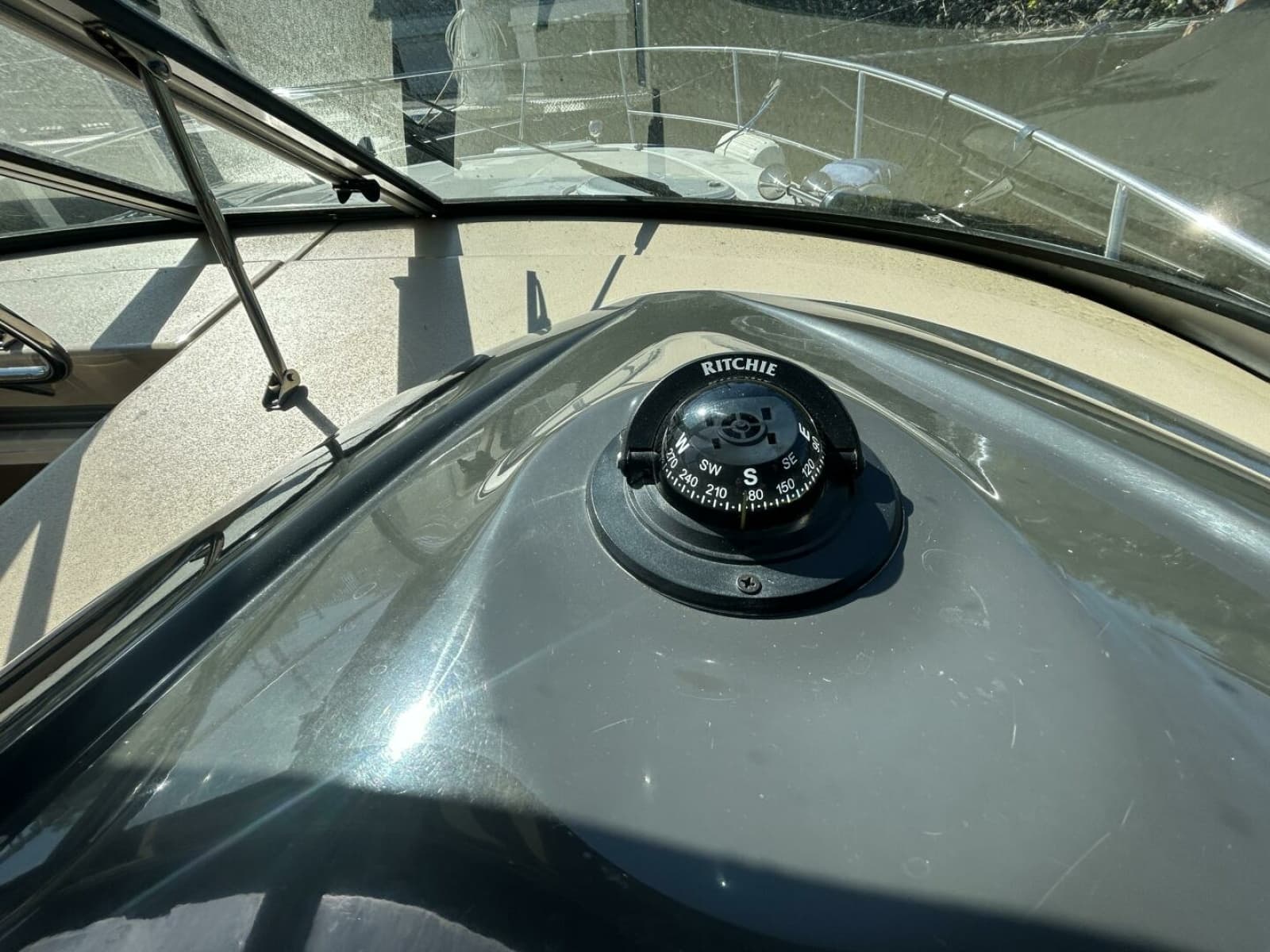 2011 Four Winns V335 - Photo 45
