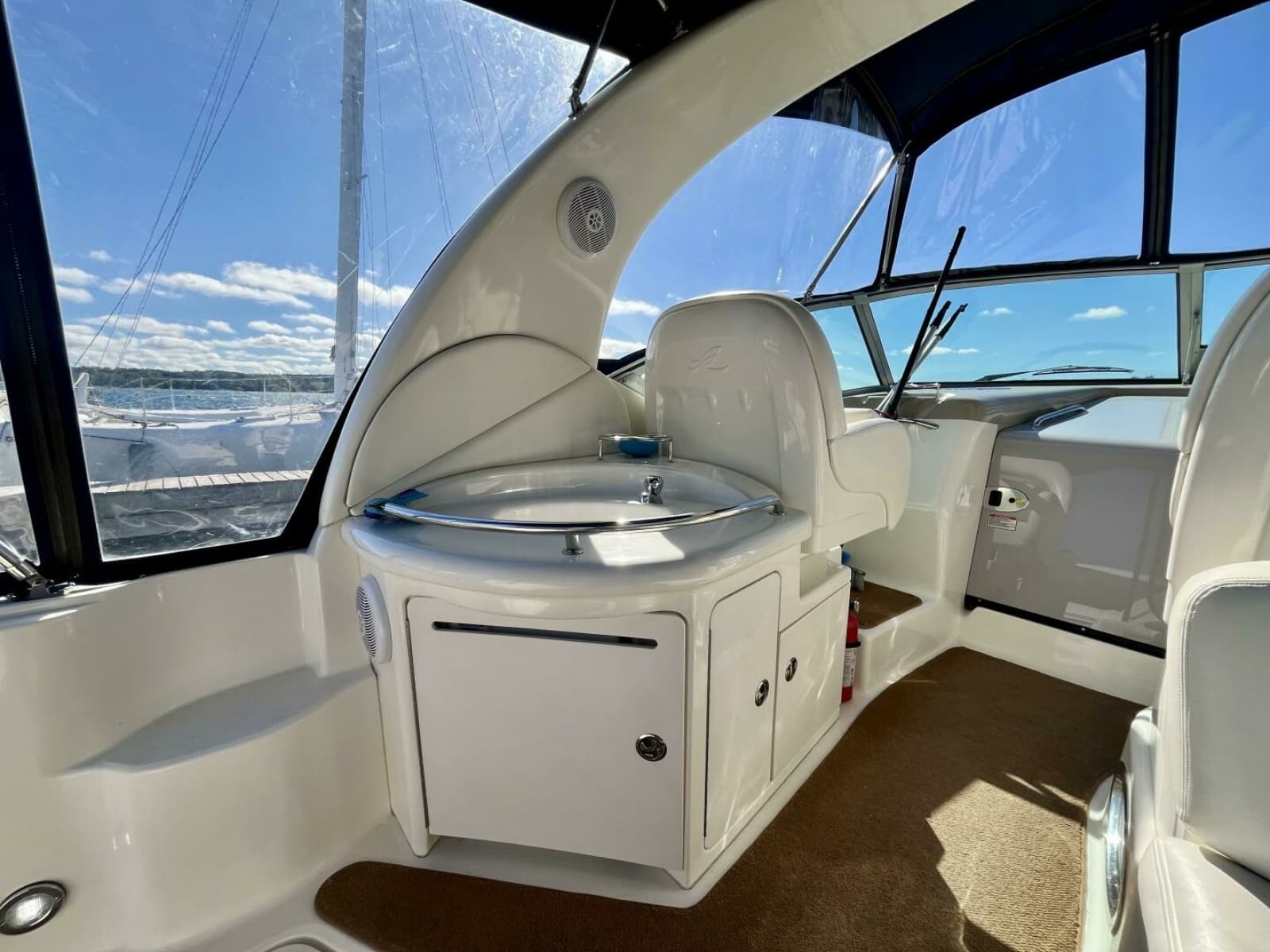 2004 Sea Ray 340 Sundancer - Photo 6
