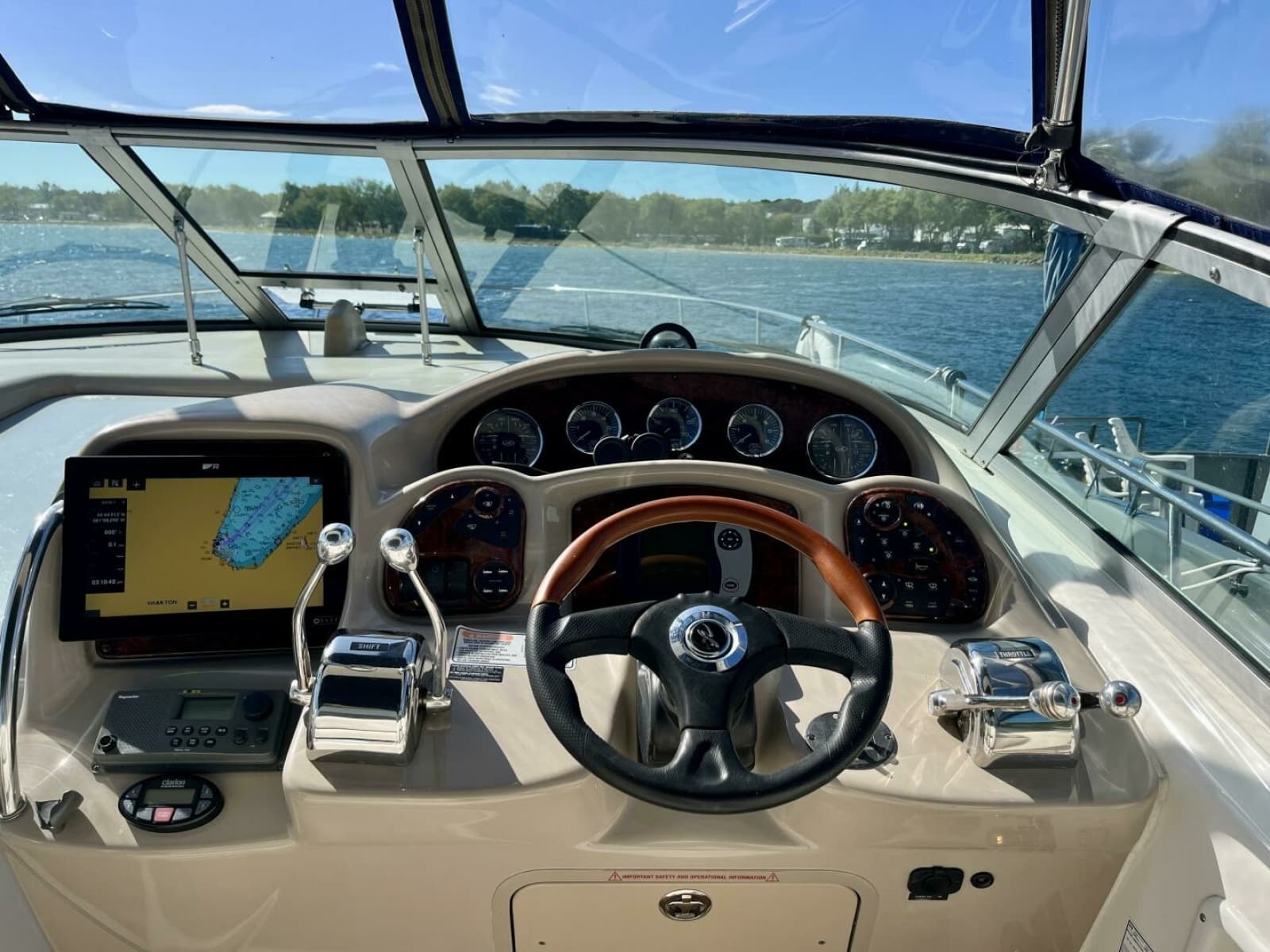 2004 Sea Ray 340 Sundancer - Photo 10