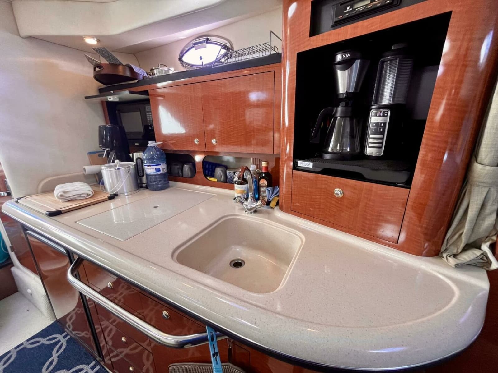 2004 Sea Ray 340 Sundancer - Photo 14