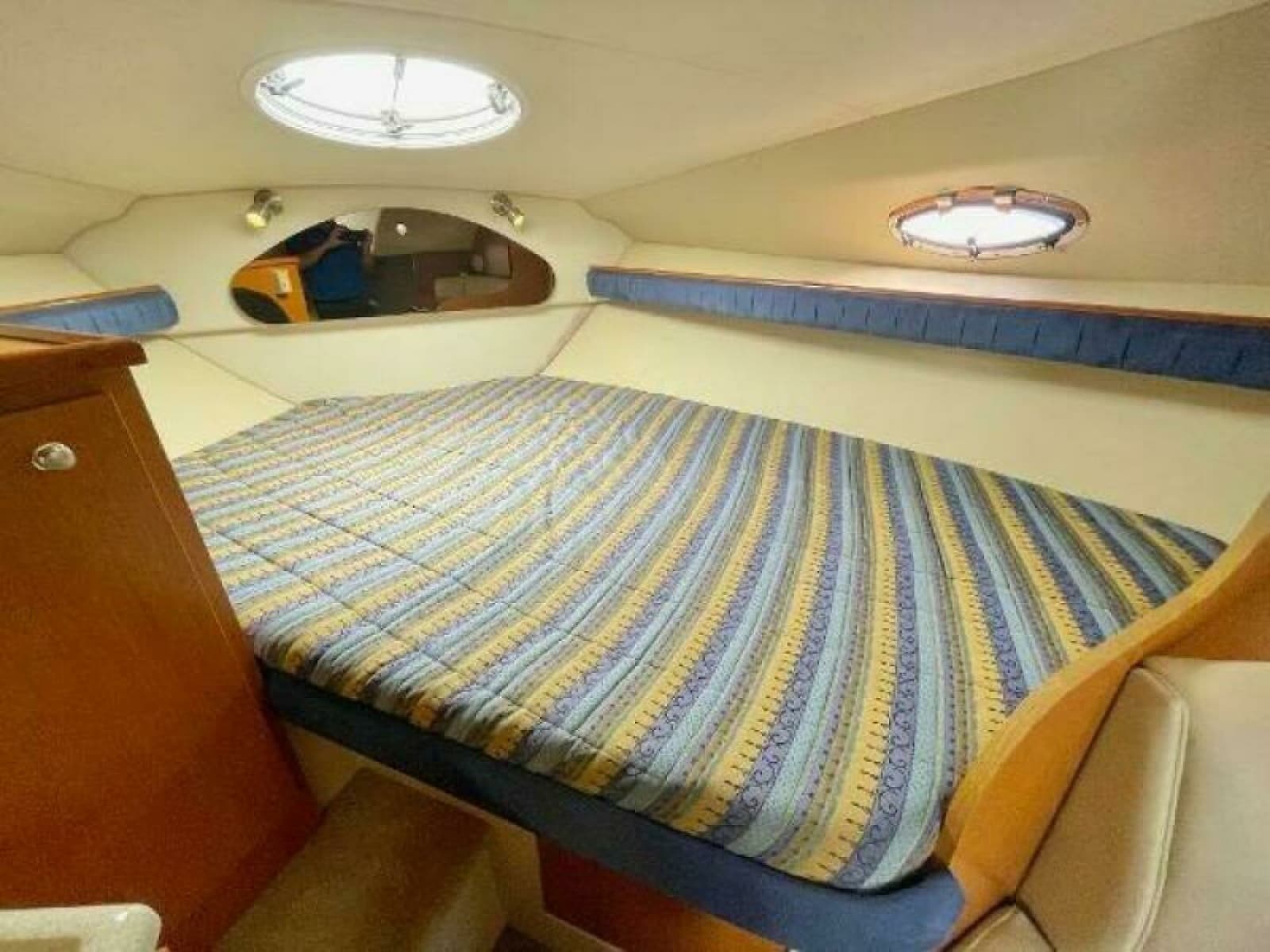 2004 Cruisers Yachts 280 CXI - Photo 24