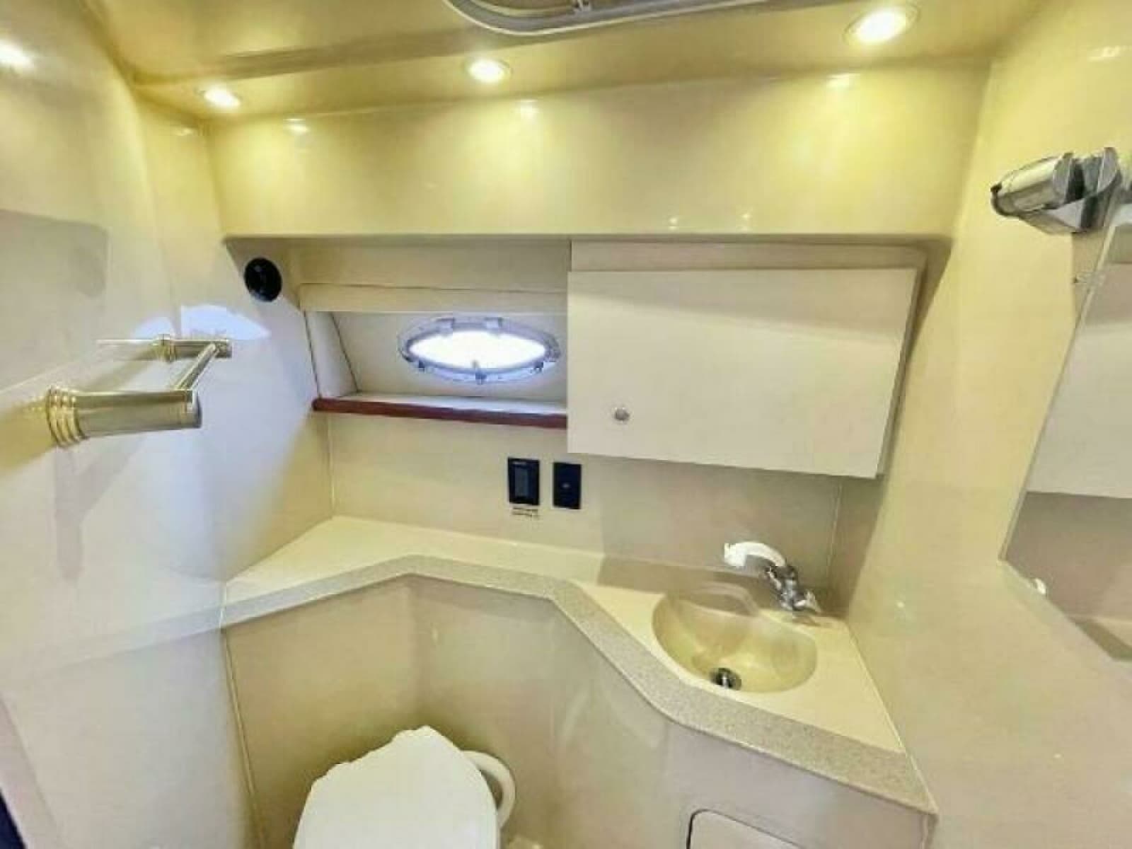 2004 Cruisers Yachts 280 CXI - Photo 28