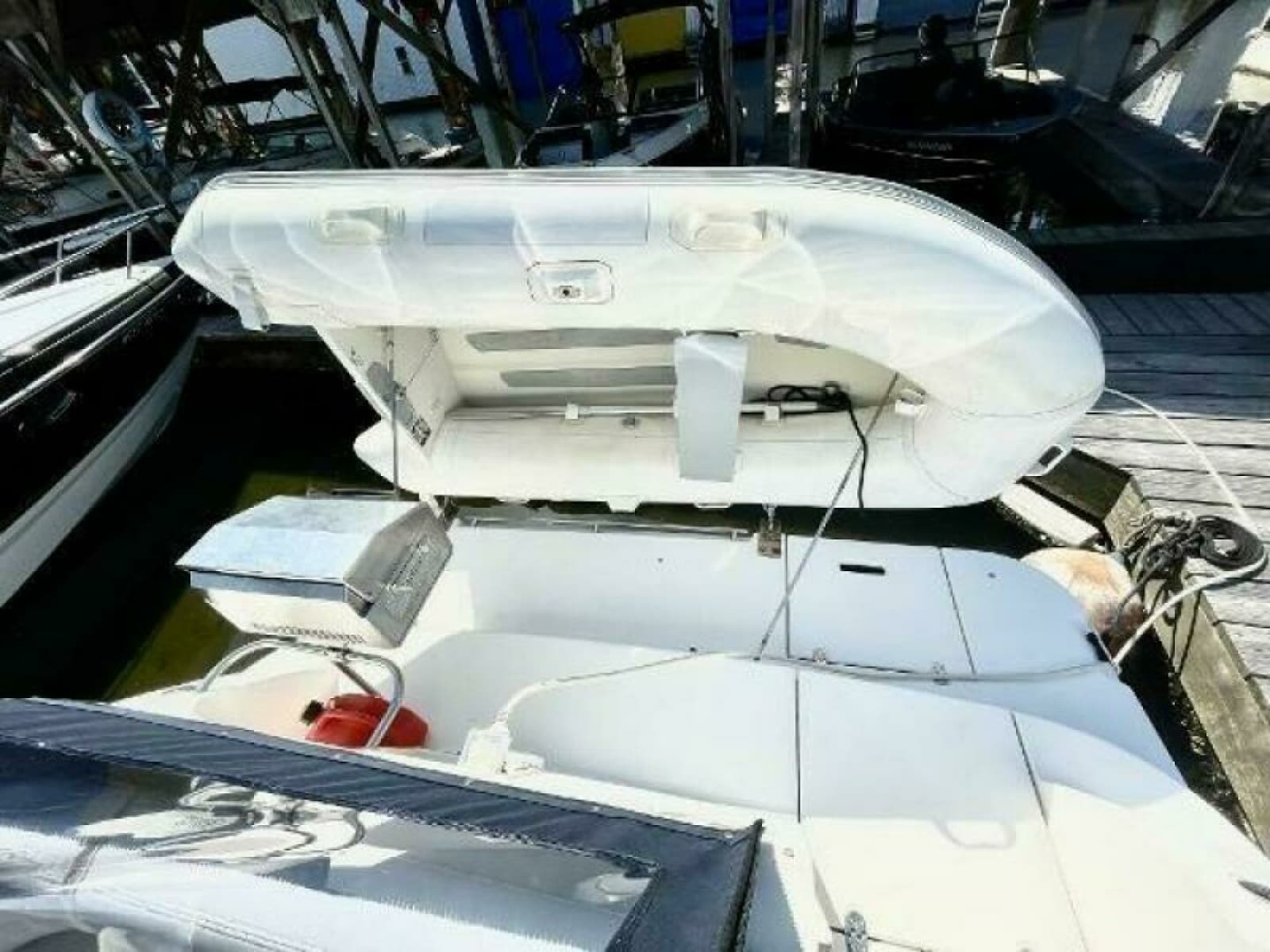 2004 Cruisers Yachts 280 CXI - Photo 9