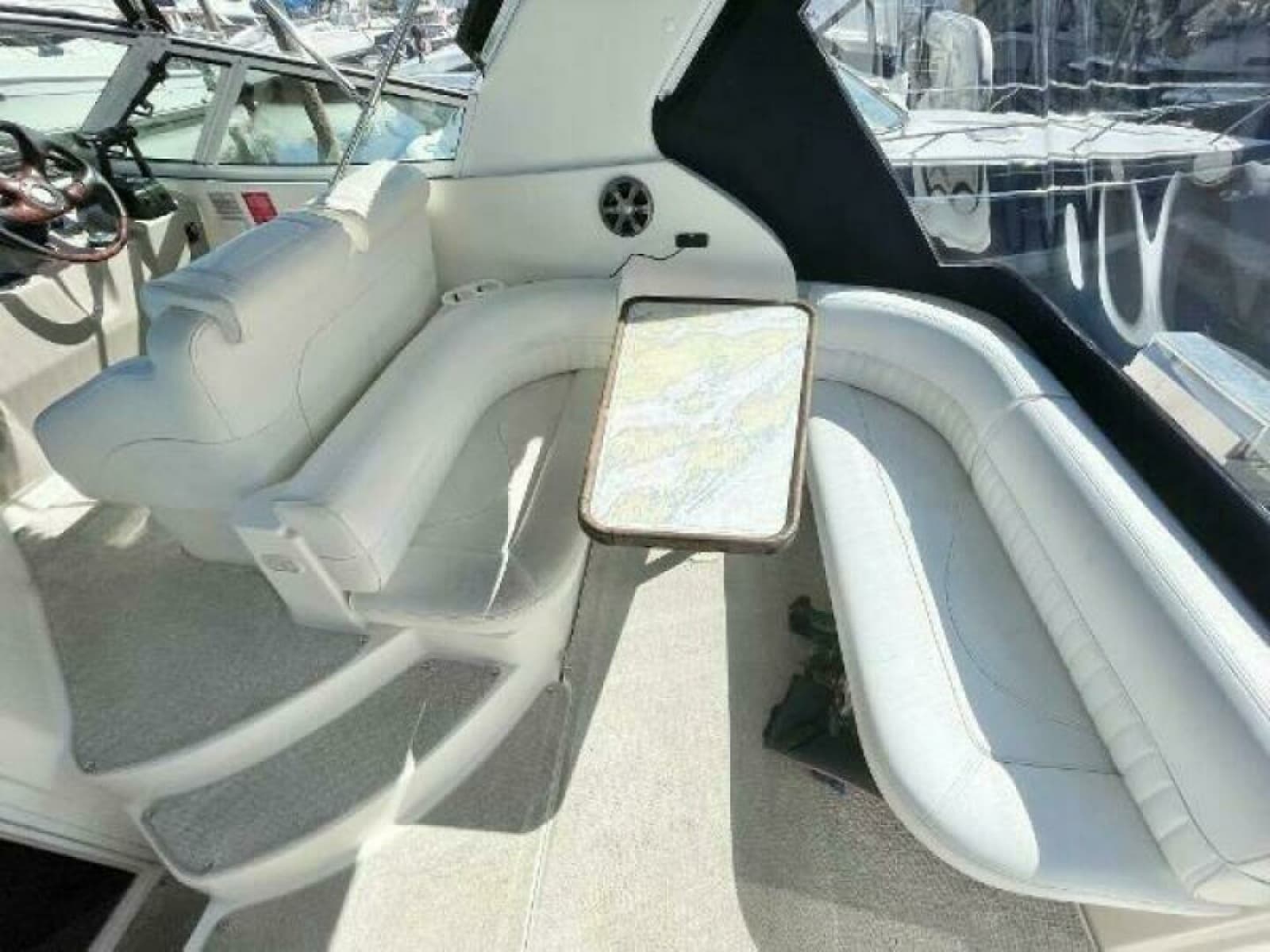 2004 Cruisers Yachts 280 CXI - Photo 12