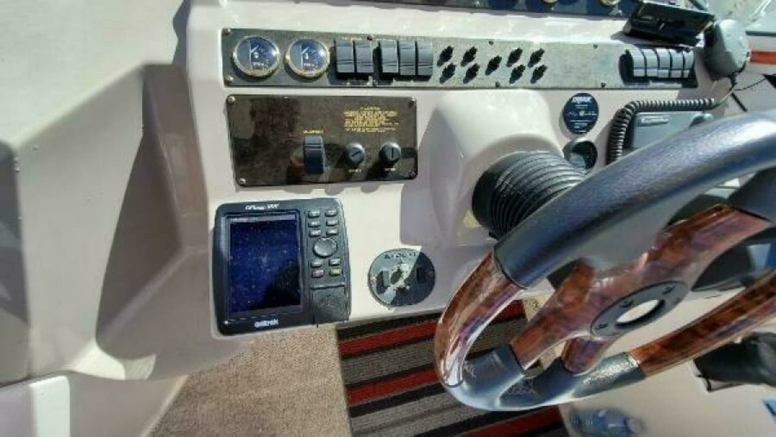2004 Cruisers Yachts 280 CXI - Photo 18