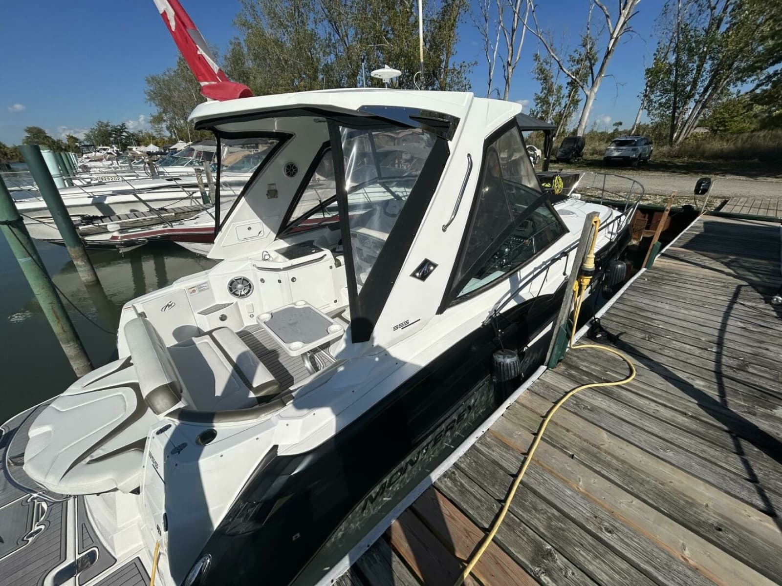 2015 Monterey 355 Sport Yacht - Photo 5