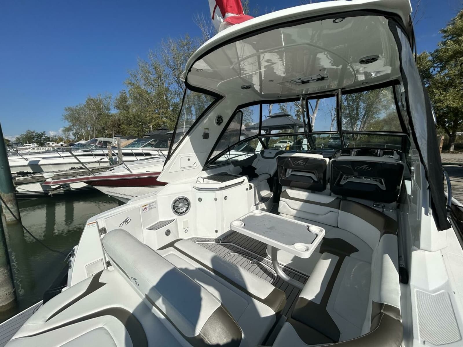 2015 Monterey 355 Sport Yacht - Photo 11
