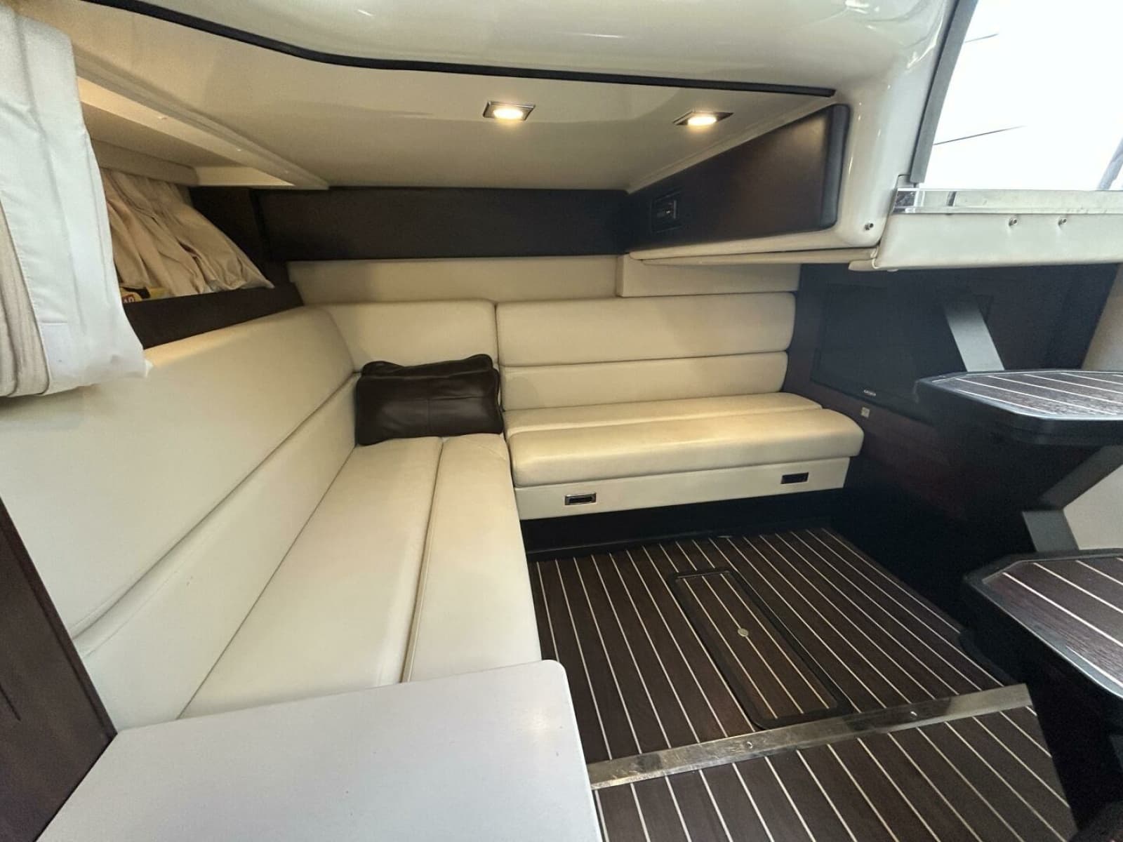 2015 Monterey 355 Sport Yacht - Photo 61