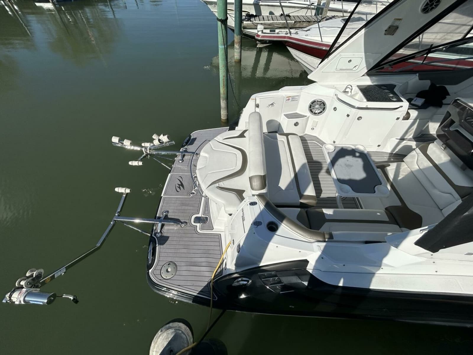 2015 Monterey 355 Sport Yacht - Photo 6