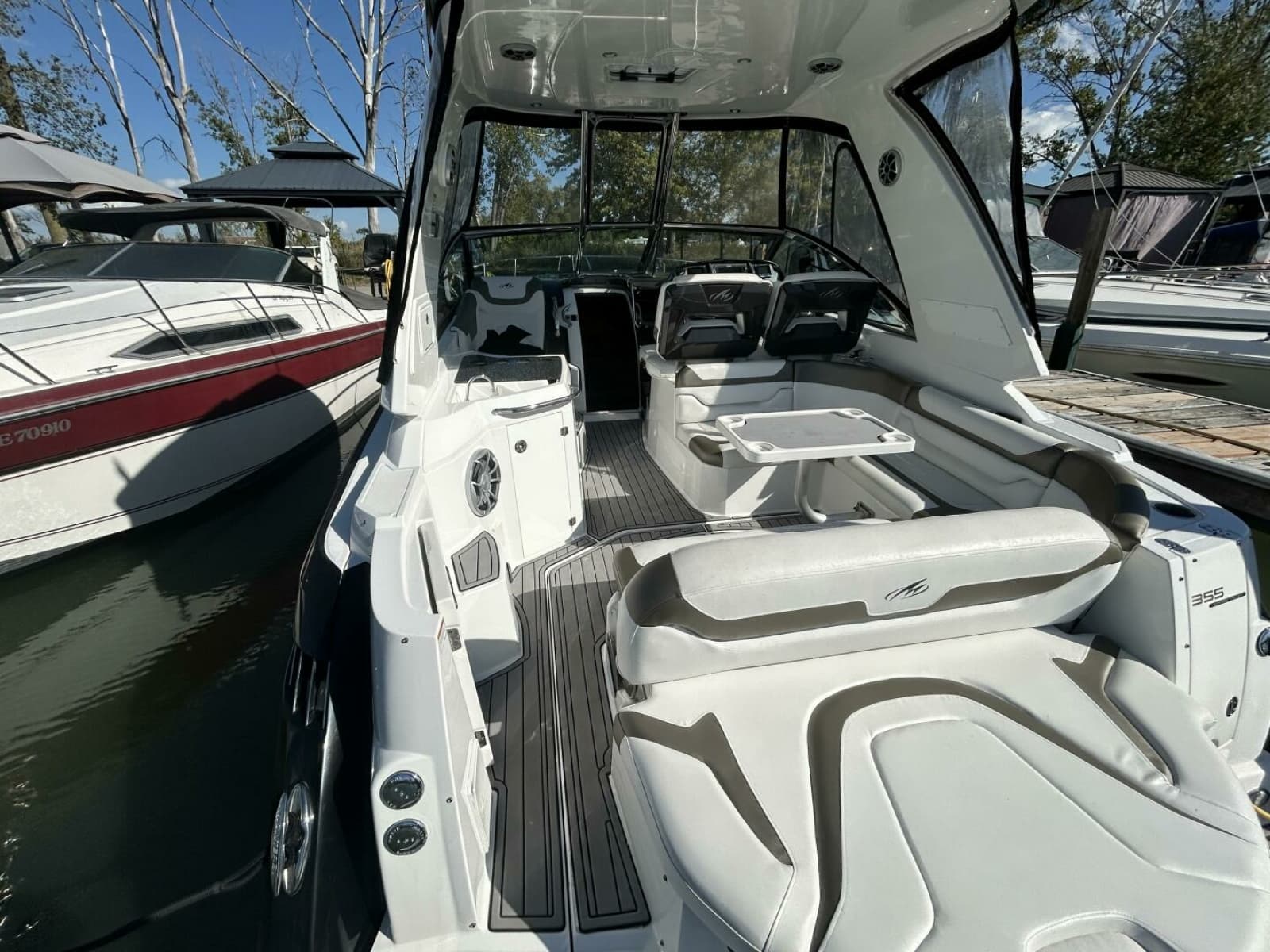 2015 Monterey 355 Sport Yacht - Photo 9