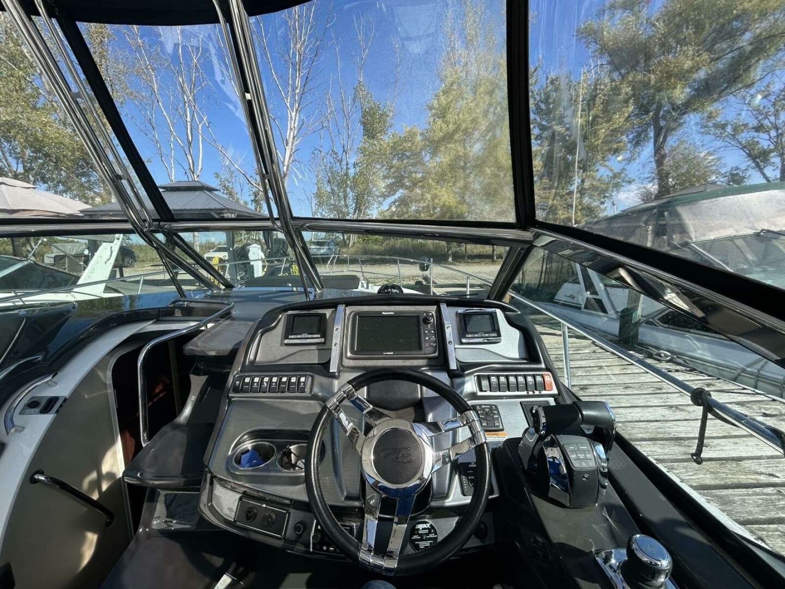 2015 Monterey 355 Sport Yacht - Photo 44