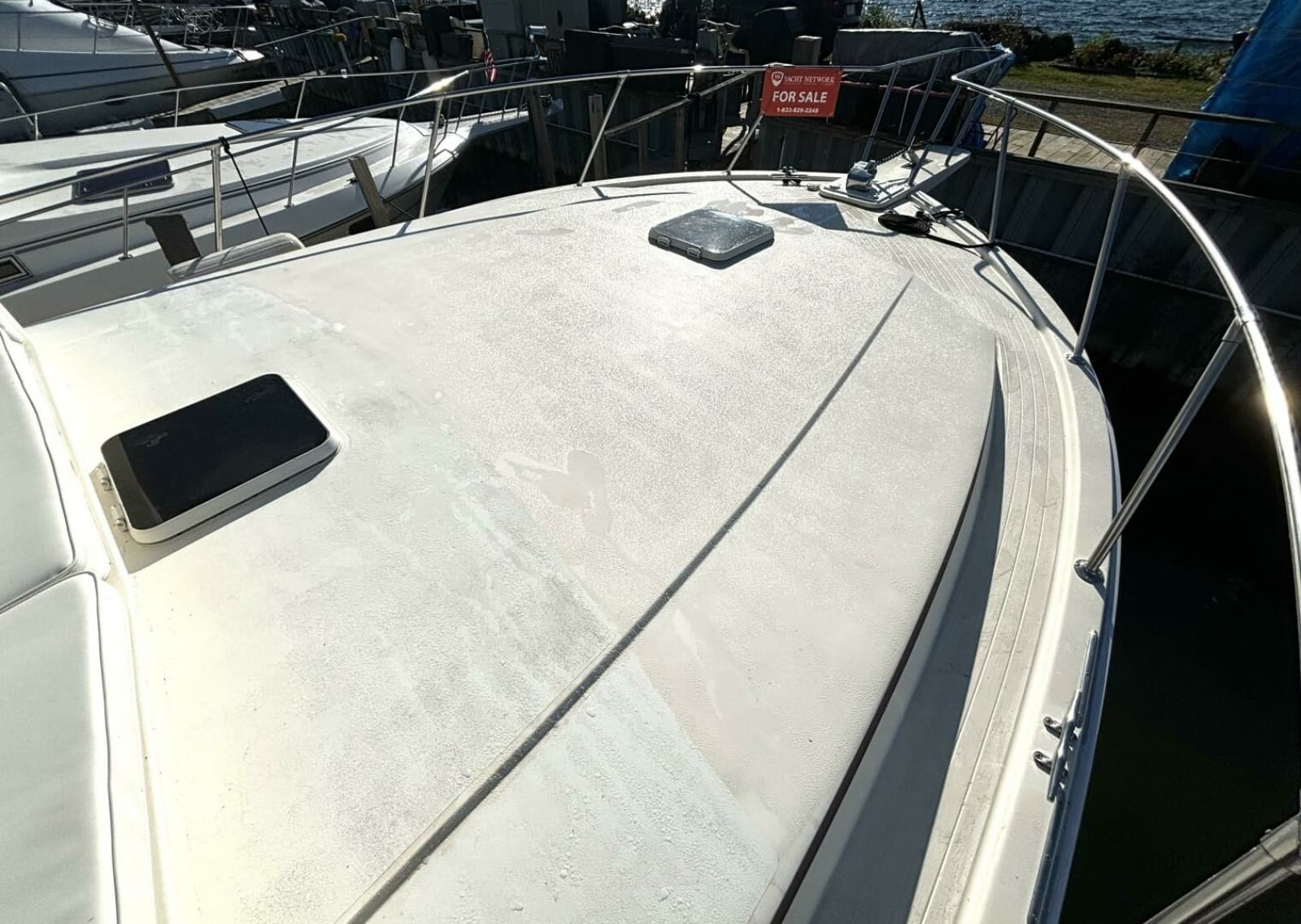 1987 Viking Motor Yacht - Photo 13