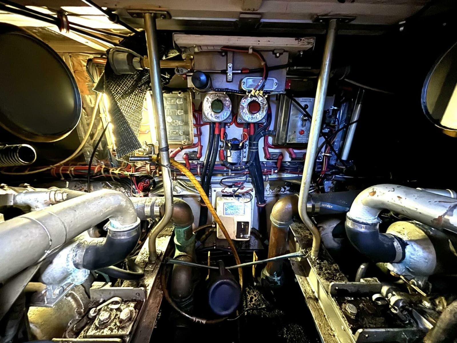 1987 Viking Motor Yacht - Photo 70