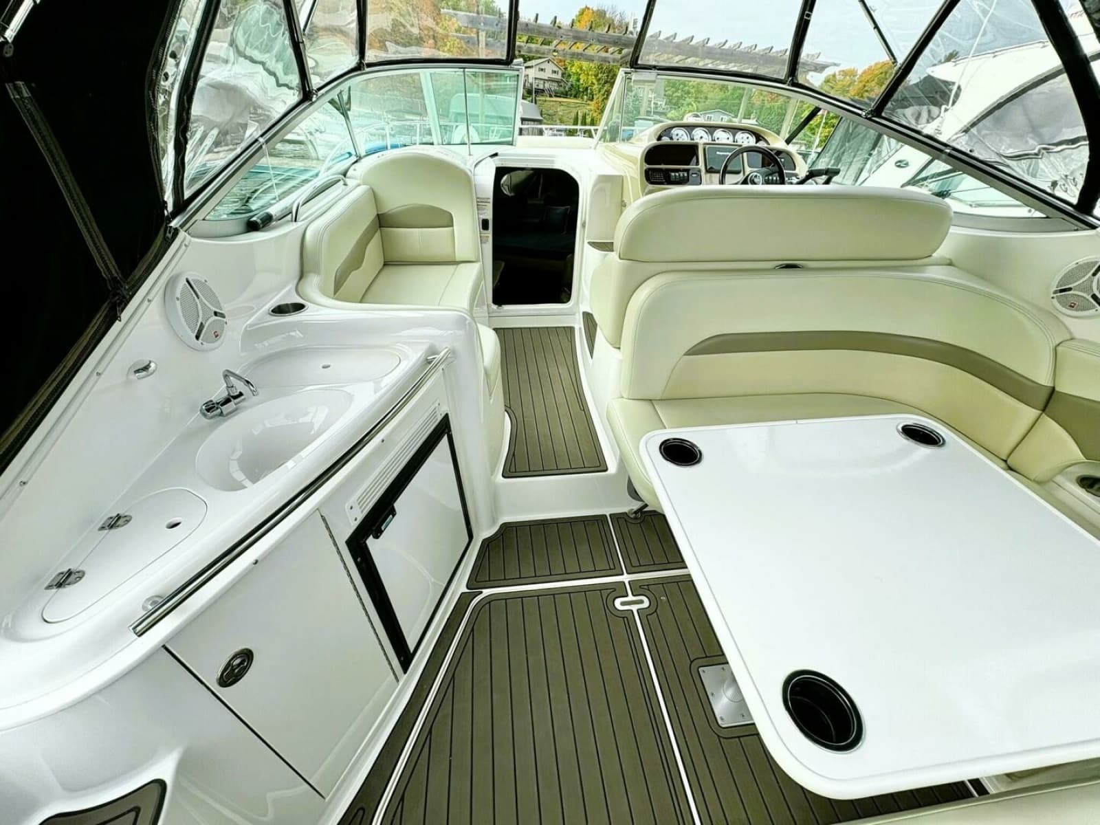 2004 Chaparral 310 SIGNATURE - Photo 12