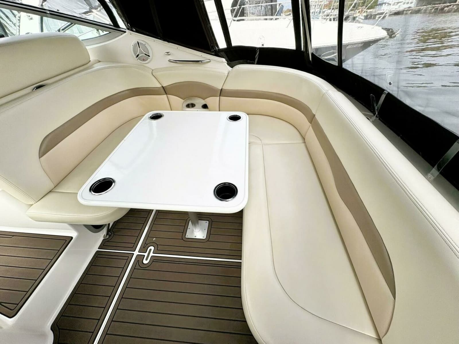 2004 Chaparral 310 SIGNATURE - Photo 13