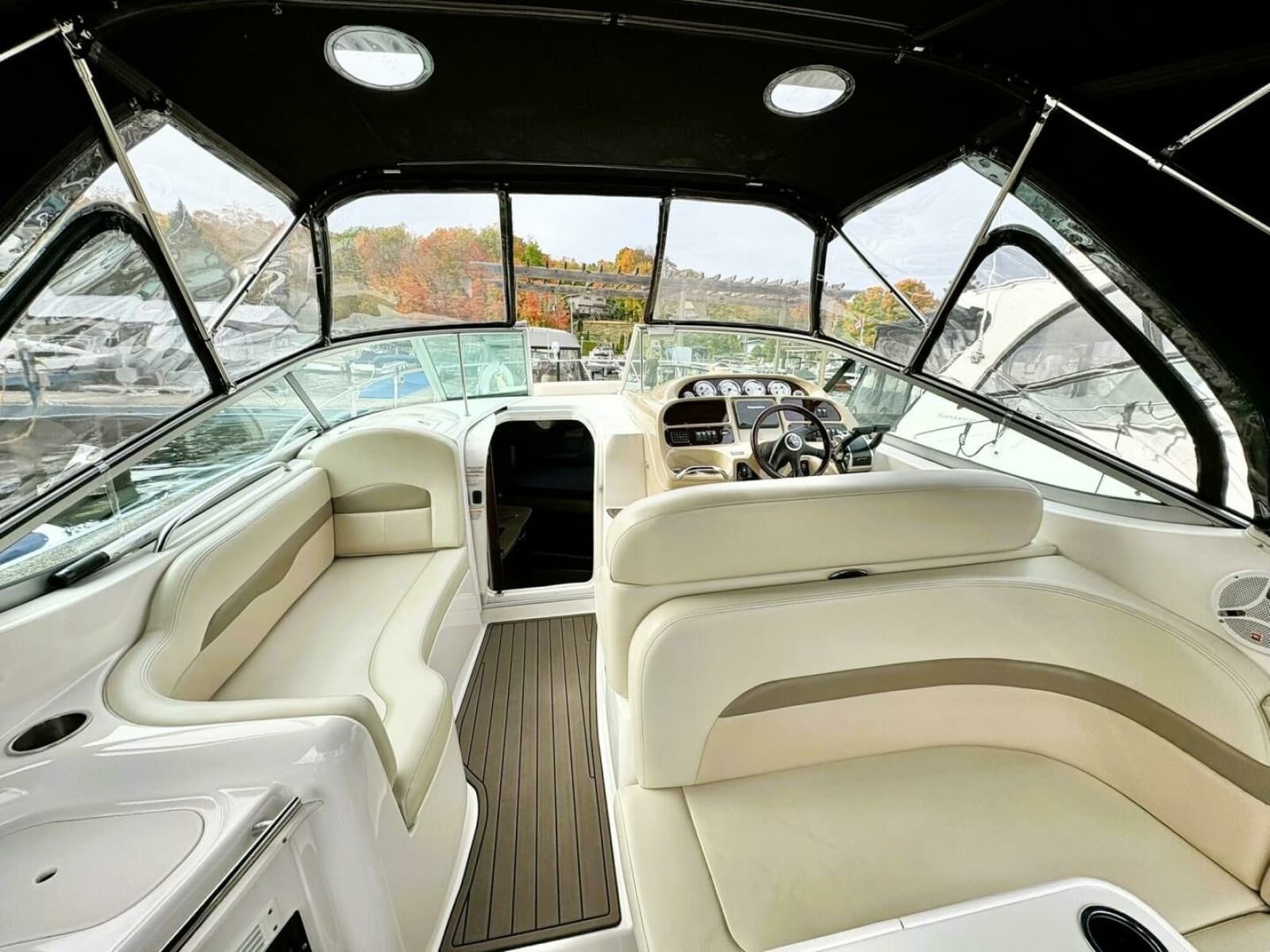 2004 Chaparral 310 SIGNATURE - Photo 15