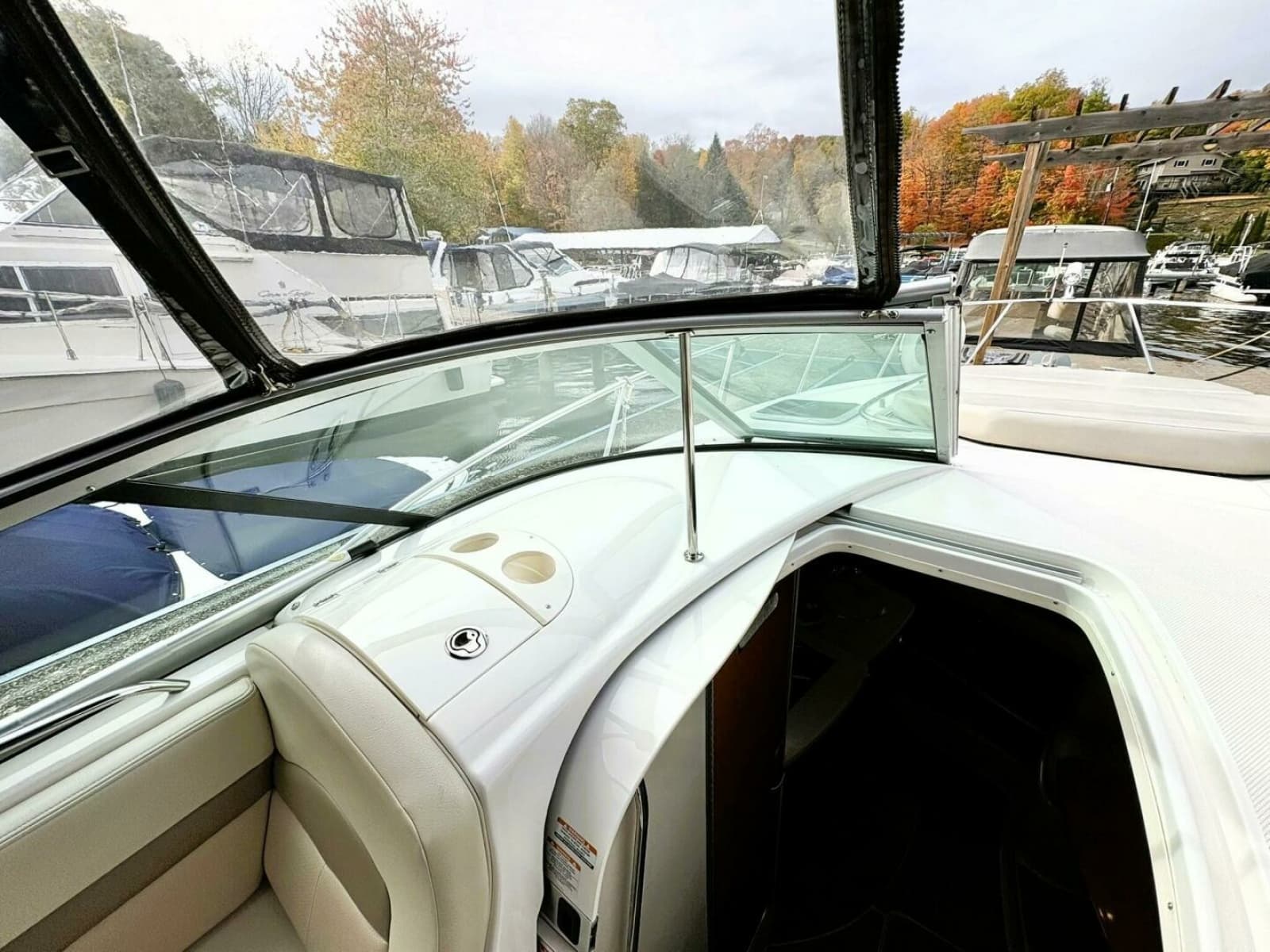 2004 Chaparral 310 SIGNATURE - Photo 26