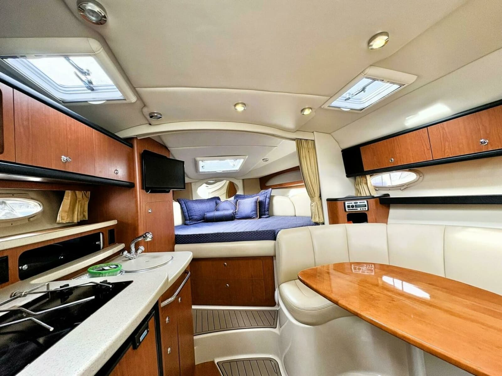 2004 Chaparral 310 SIGNATURE - Photo 30