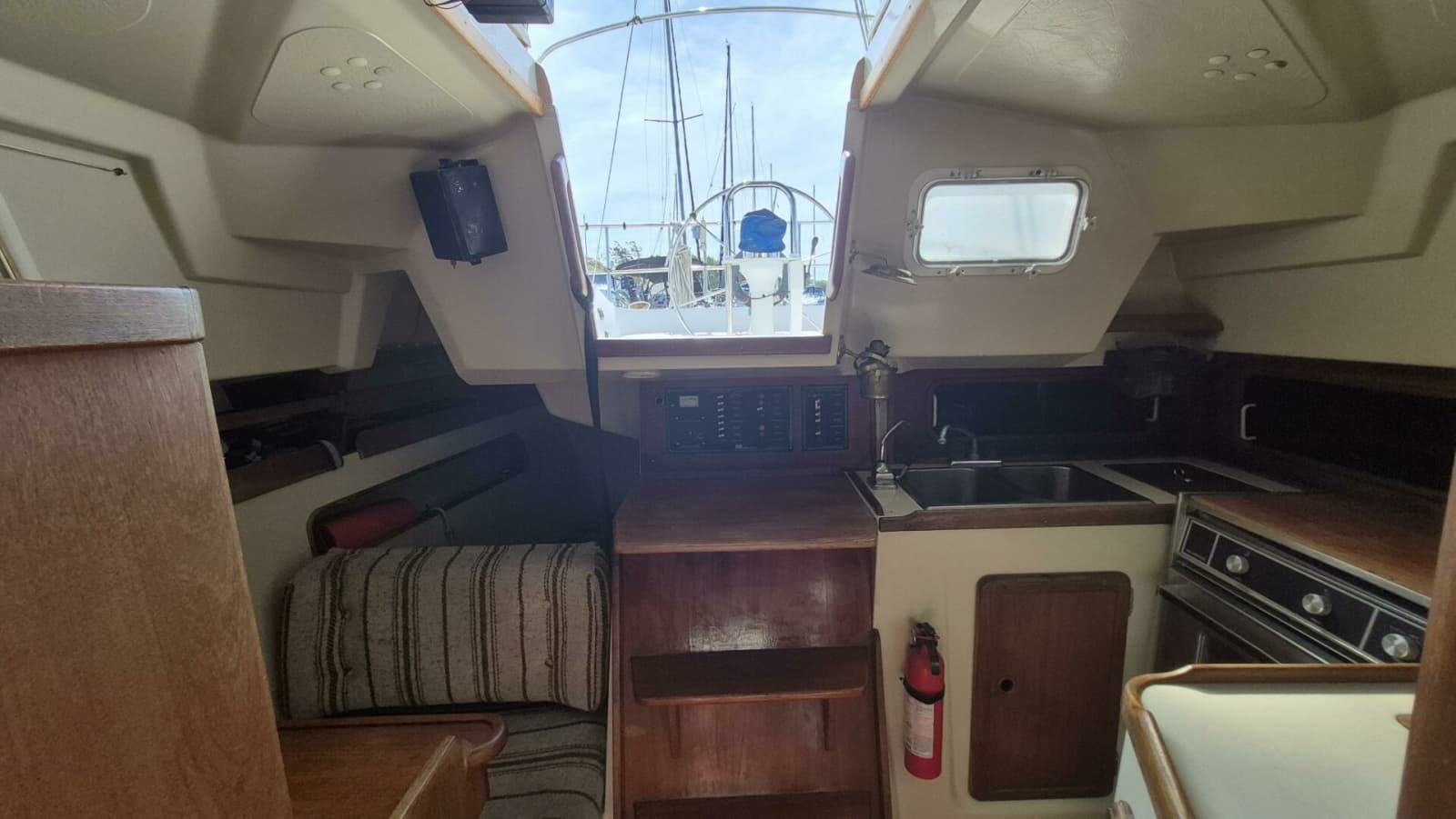 1984 Mirage 35 - Photo 24