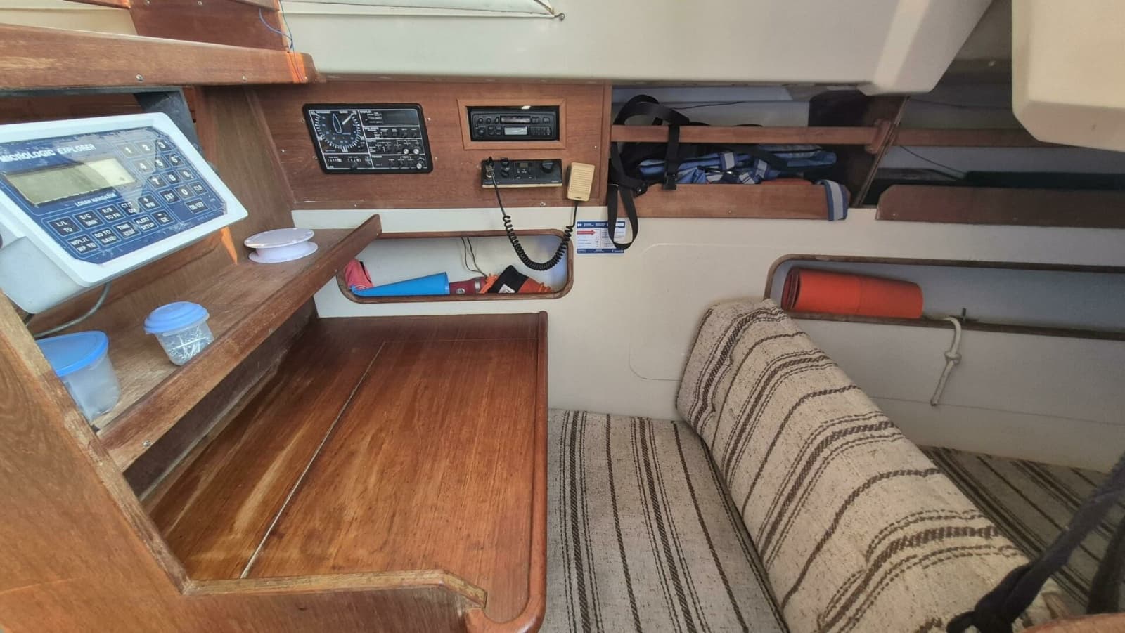 1984 Mirage 35 - Photo 25