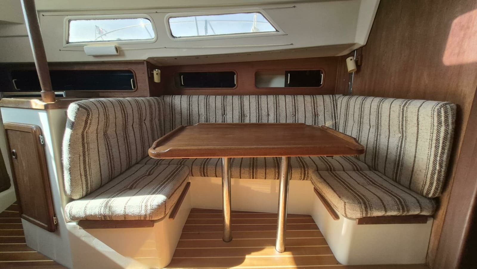 1984 Mirage 35 - Photo 28