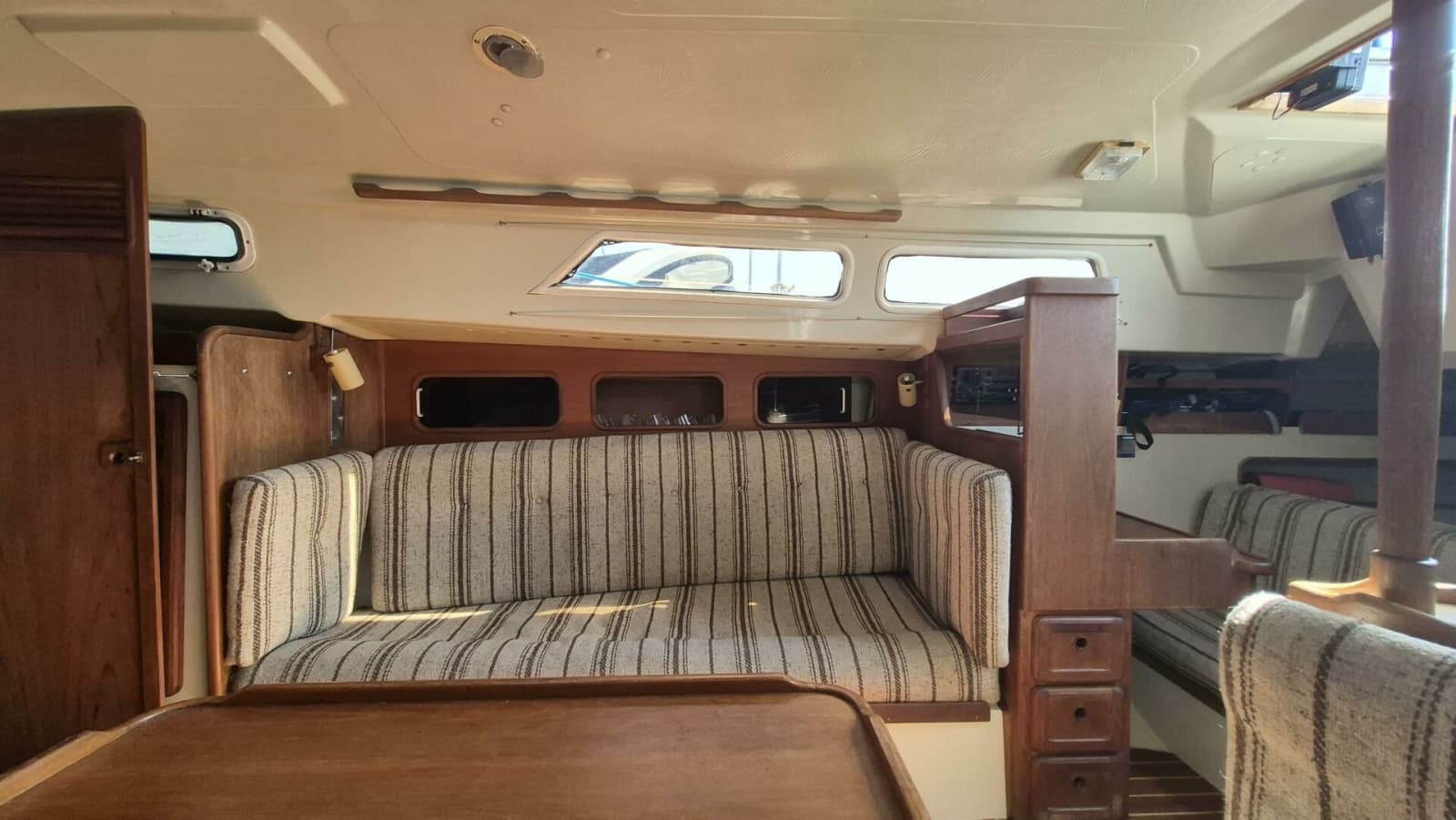 1984 Mirage 35 - Photo 29