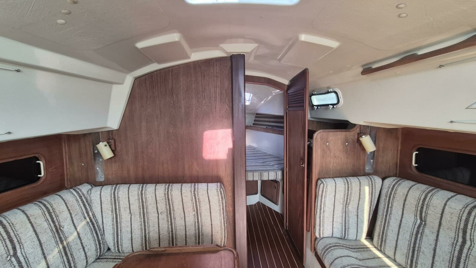 1984 Mirage 35 - Photo 30