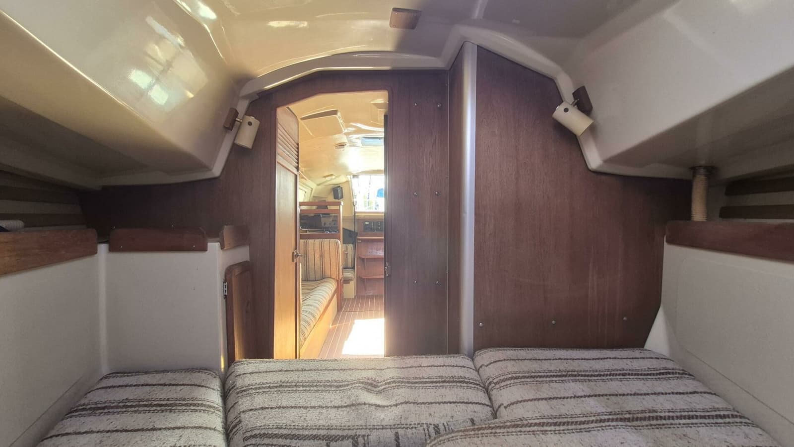1984 Mirage 35 - Photo 32