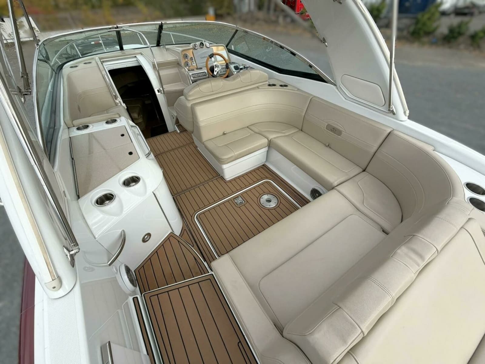2011 Formula 310 SUN SPORT - Photo 35