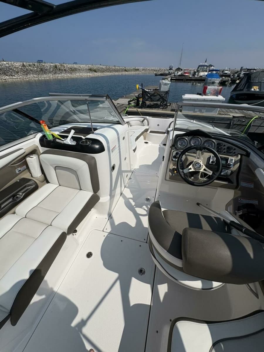 2013 Yamaha Boats 242 Limited S - Photo 16