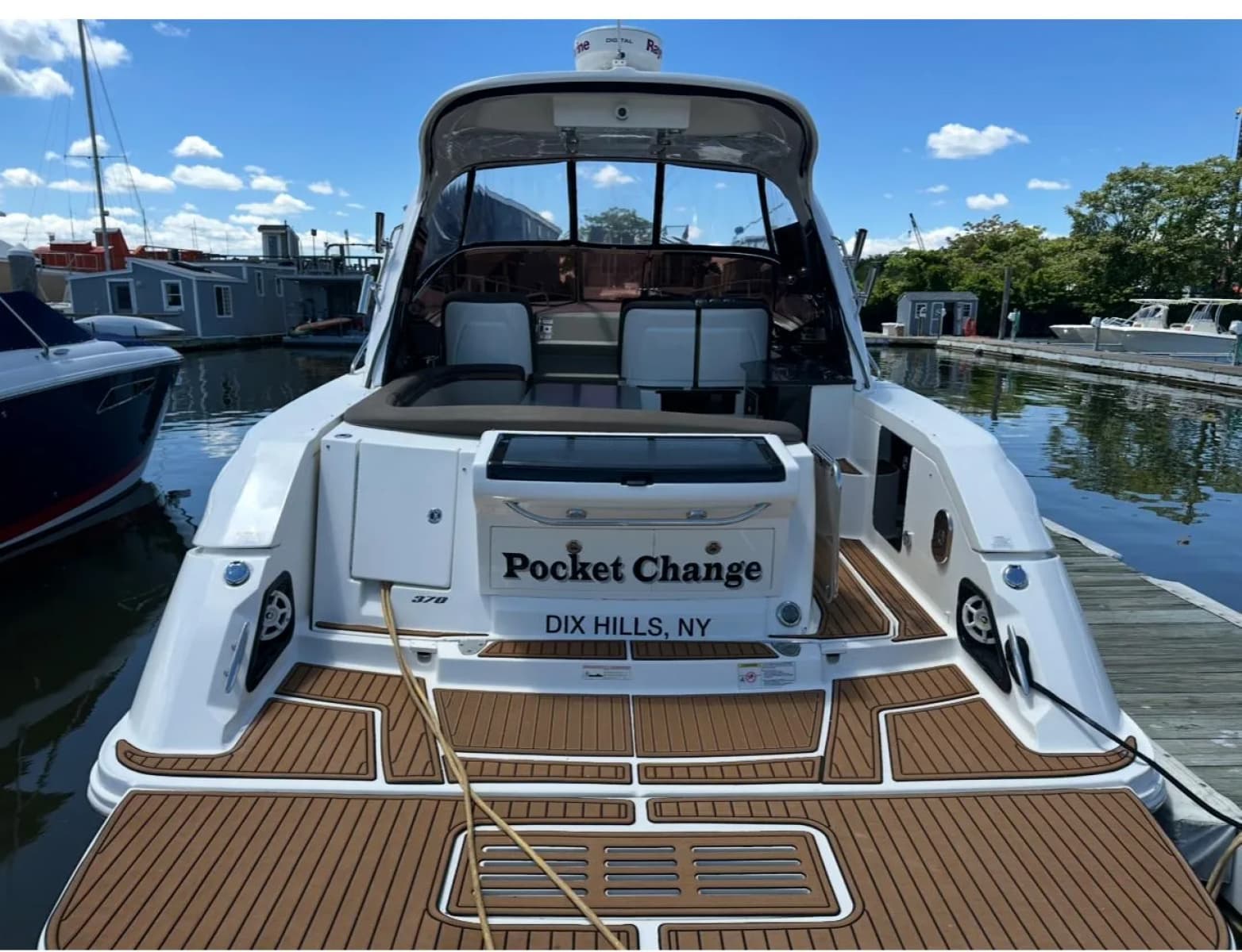 2016 Sea Ray 370 Sundancer - Photo 7