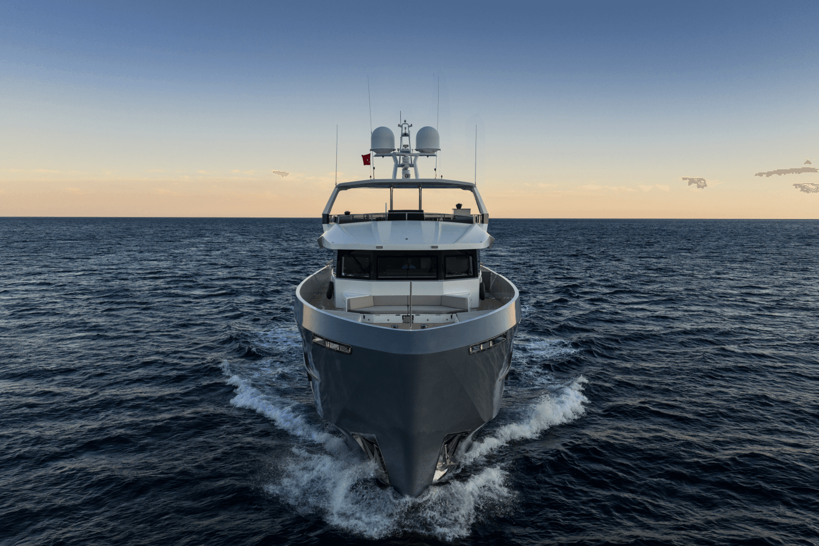 2019 Numarine 32XP - Photo 4