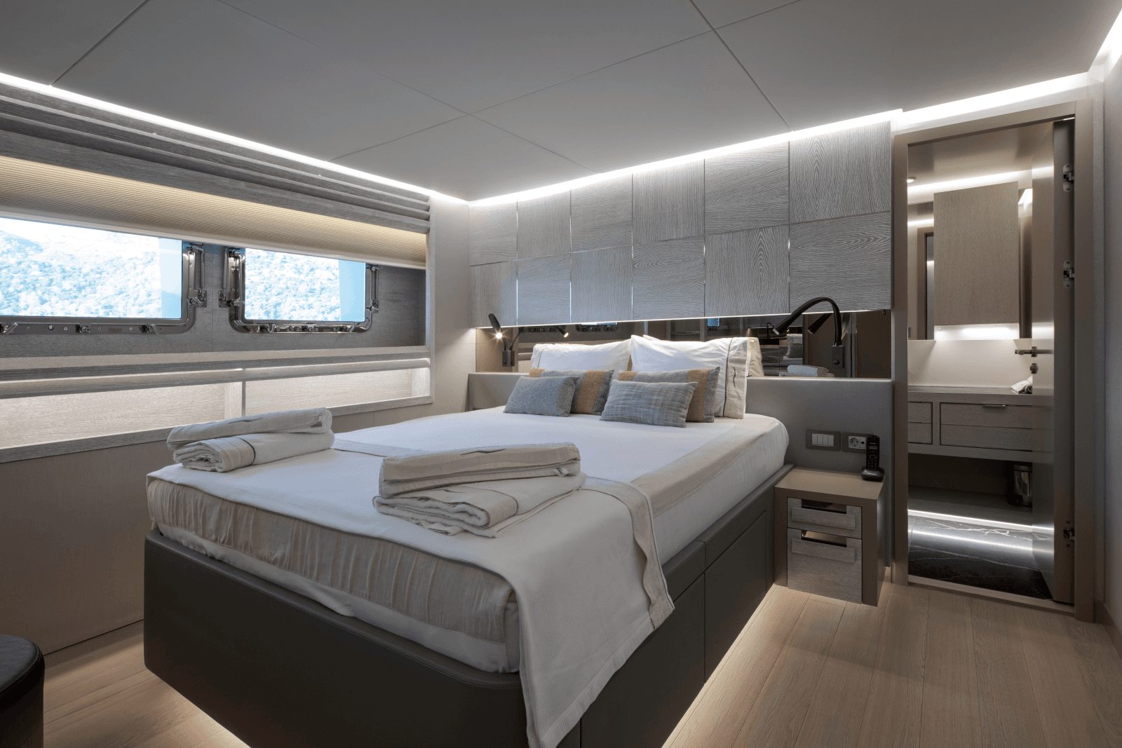 2019 Numarine 32XP - Photo 45
