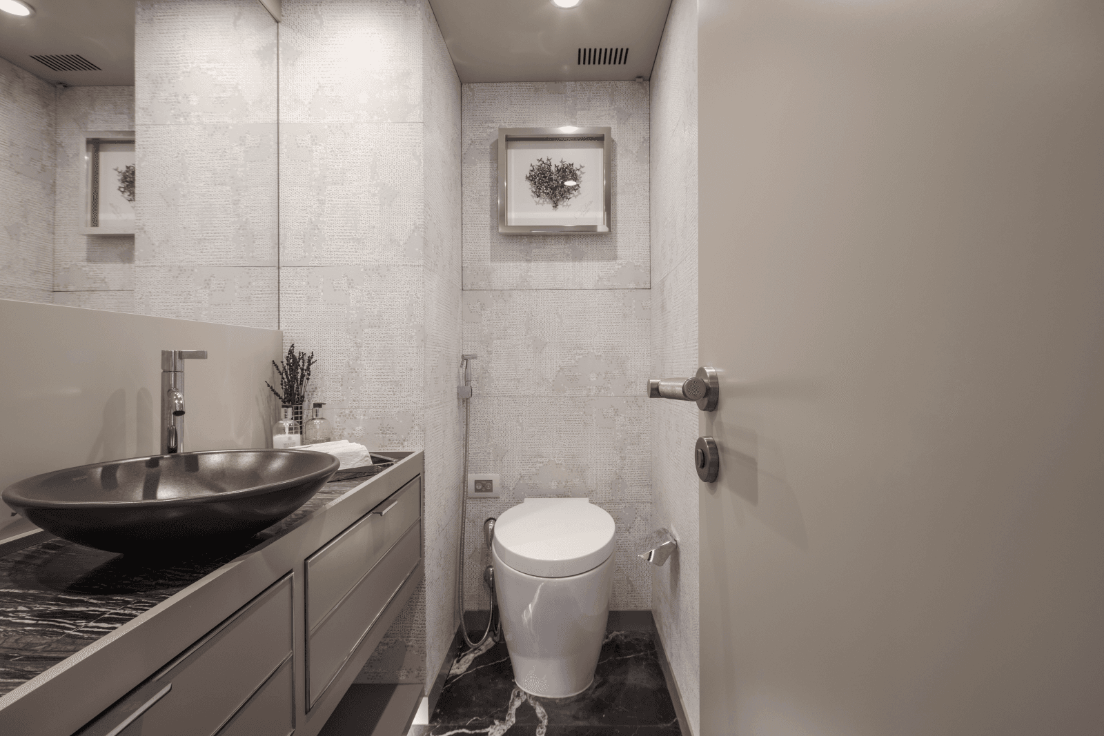 2019 Numarine 32XP - Photo 21