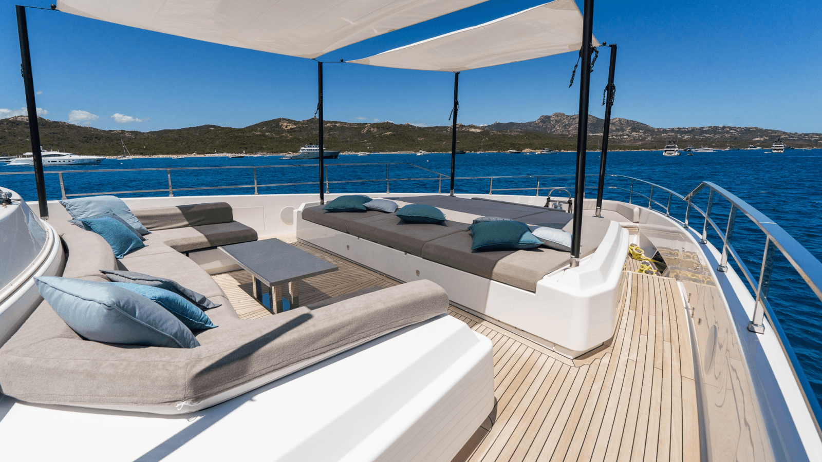 2024 Custom Line Navetta 33 - Photo 45