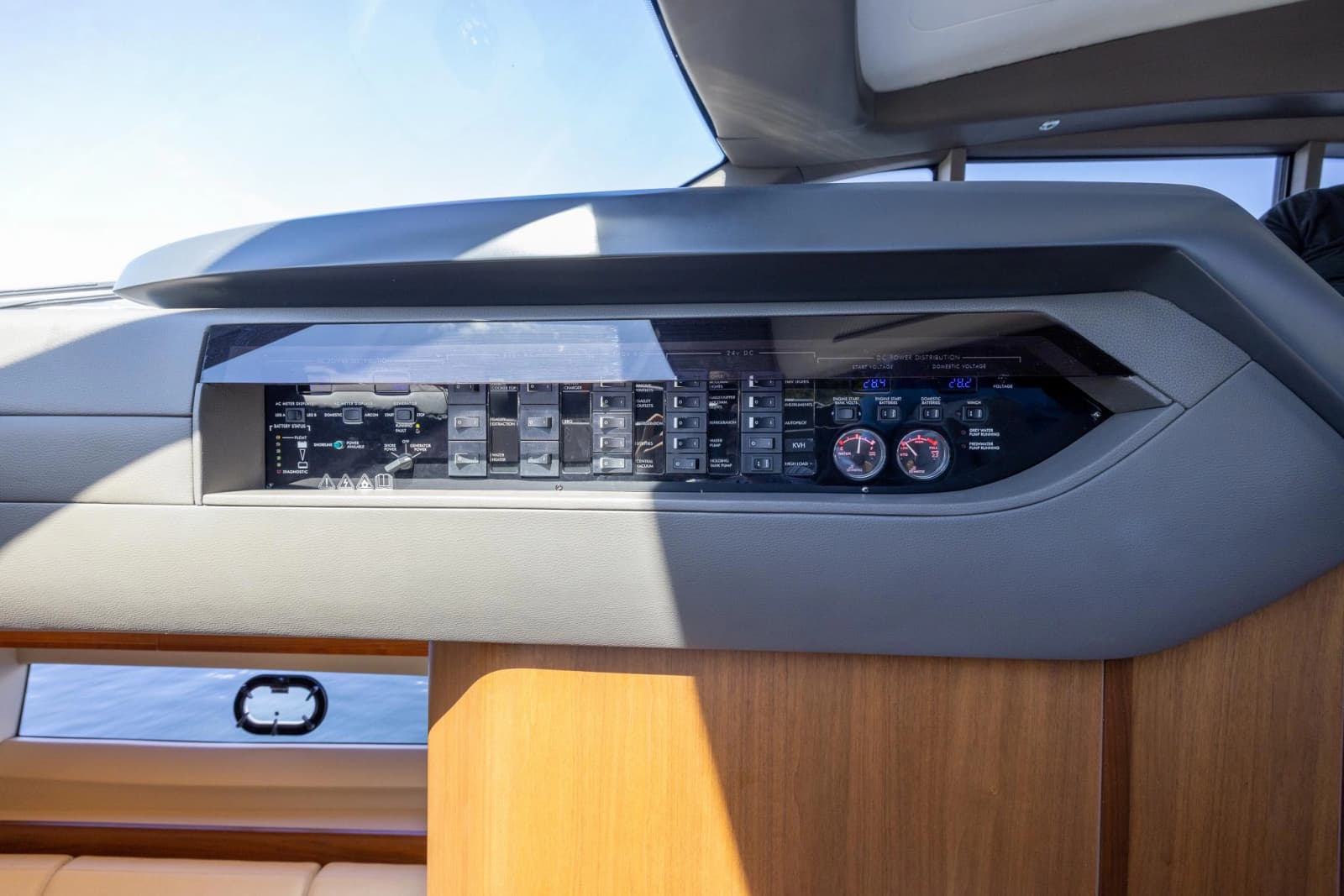 2020 Princess V50 - Photo 19