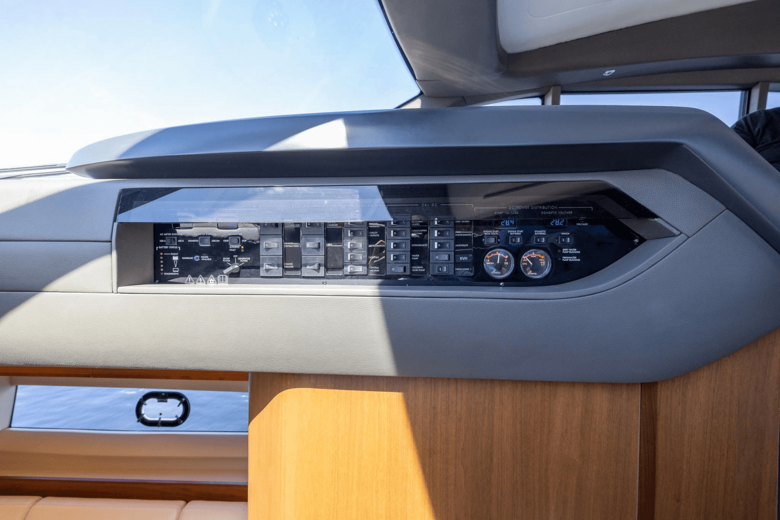 2020 Princess V50 - Photo 19