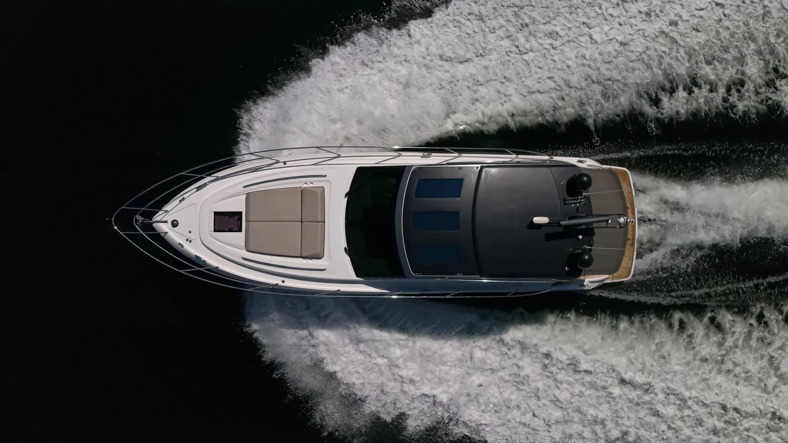 2020 Princess V50 - Photo 5